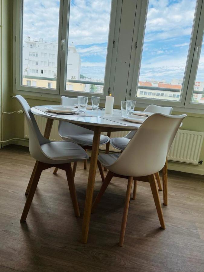 Espace 500 - Cosy, Wifi & Vue Sur La Ville Saint-Etienne  Exterior photo