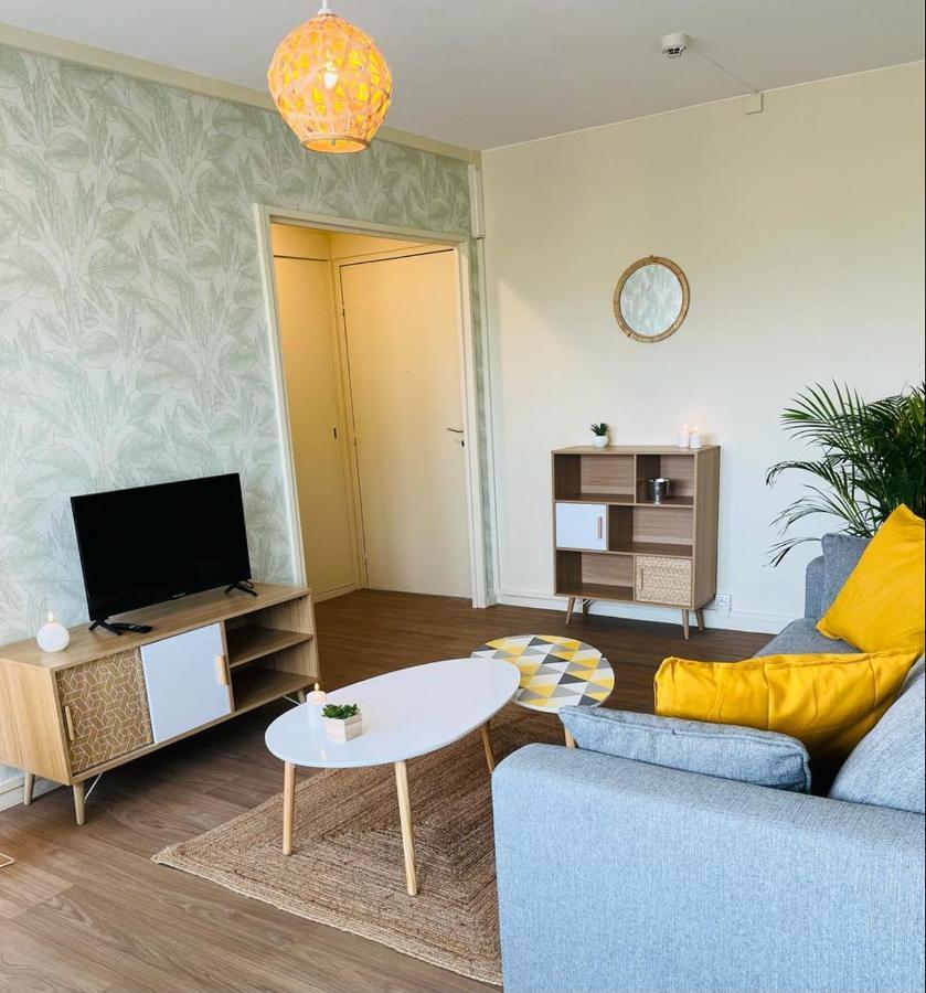 Espace 500 - Cosy, Wifi & Vue Sur La Ville Saint-Etienne  Exterior photo