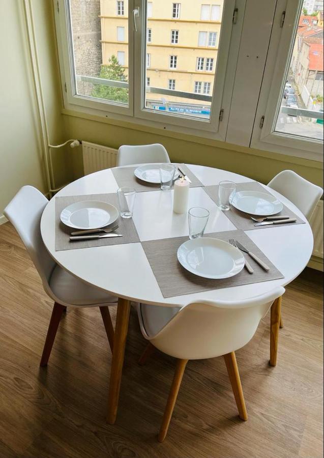 Espace 500 - Cosy, Wifi & Vue Sur La Ville Saint-Etienne  Exterior photo